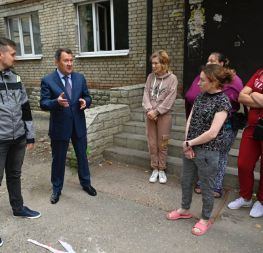 Максим Егоров проверил ход капремонта многоквартирных домов в Тамбове